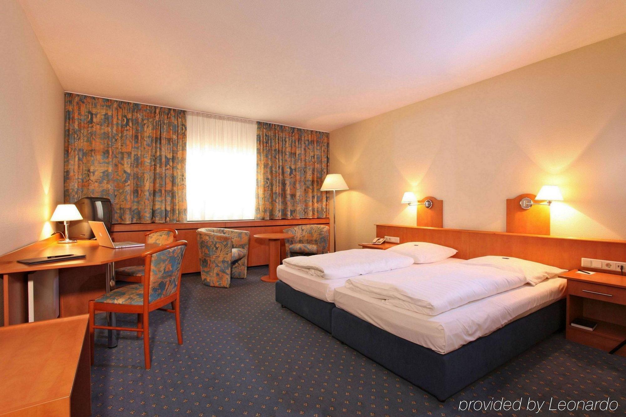 Tulip Inn Ludwigshafen City Rom bilde